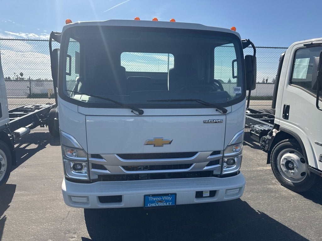 2024 Chevrolet Low Cab Forward 4500 Base