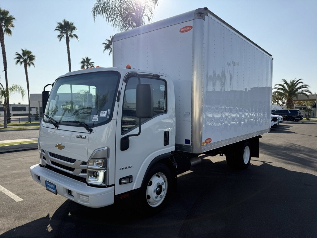 2024 Chevrolet Low Cab Forward 4500 2WD Reg Cab 150"
