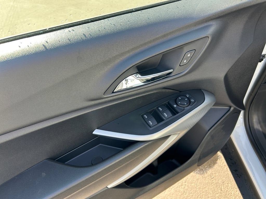 2026 Chevrolet Trax LS - Photo 11
