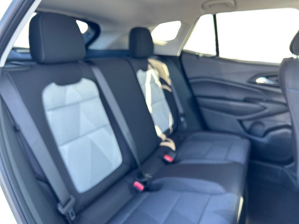2026 Chevrolet Trax LS - Photo 18