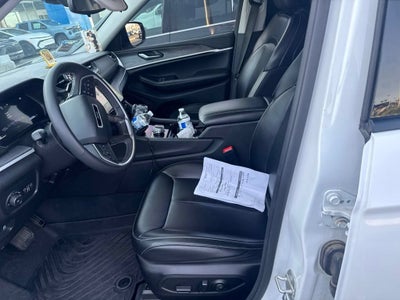 2023 Jeep Grand Cherokee L Limited 4x2