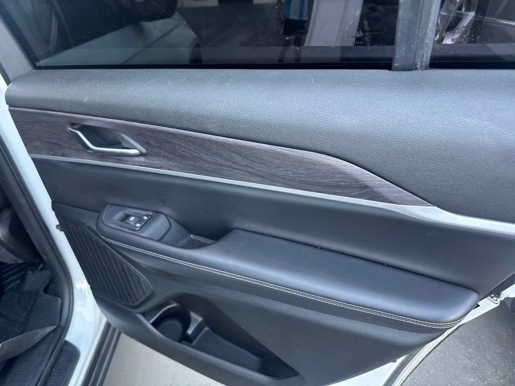 2023 Jeep Grand Cherokee L Limited 4x2