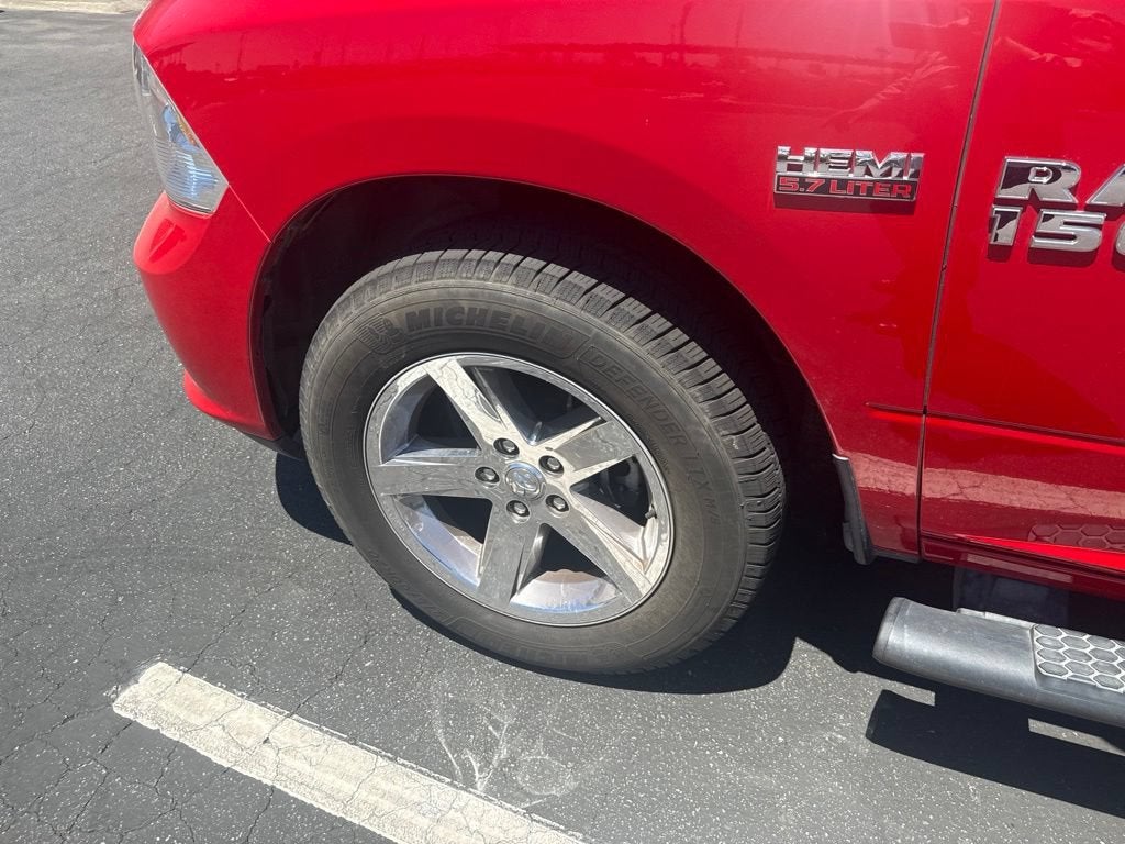 2018 RAM 1500 Express Quad Cab 4x2 6'4" Box
