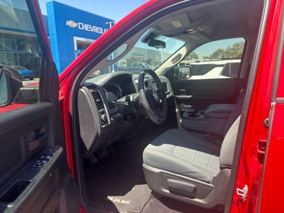 2018 RAM 1500 Express Quad Cab 4x2 6'4" Box