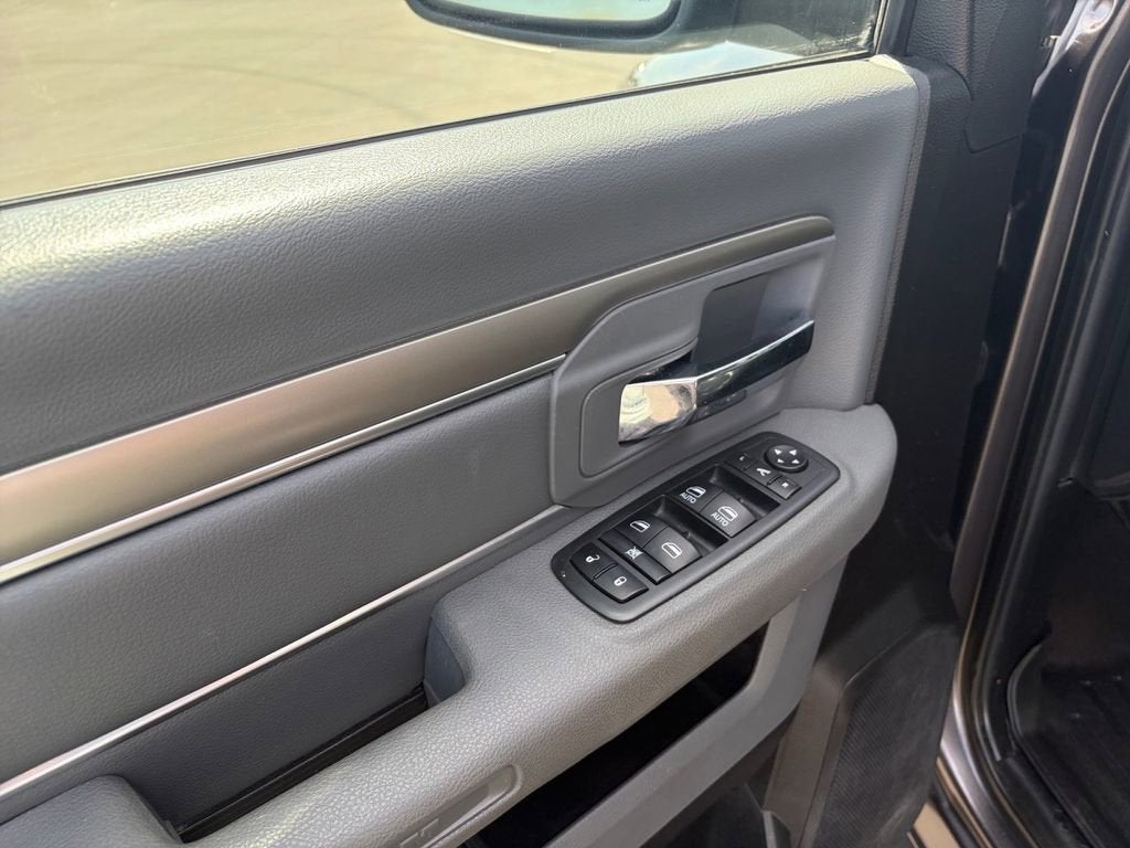 2019 RAM 1500 Classic Big Horn Crew Cab 4x4 6'4" Box