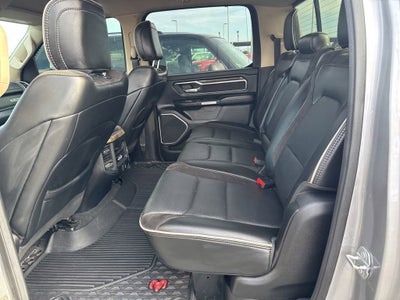 2019 RAM 1500 Laramie Crew Cab 4x4 5'7" Box