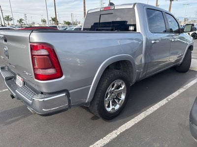 2019 RAM 1500 Laramie Crew Cab 4x4 5'7" Box