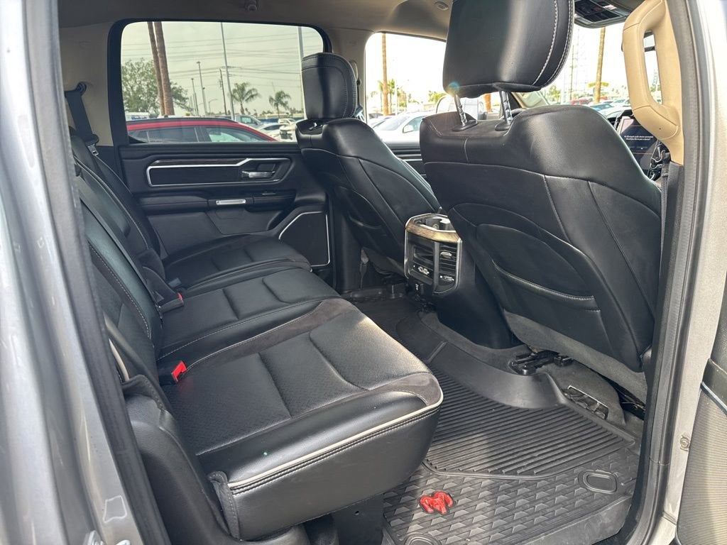 2019 RAM 1500 Laramie Crew Cab 4x4 5'7" Box