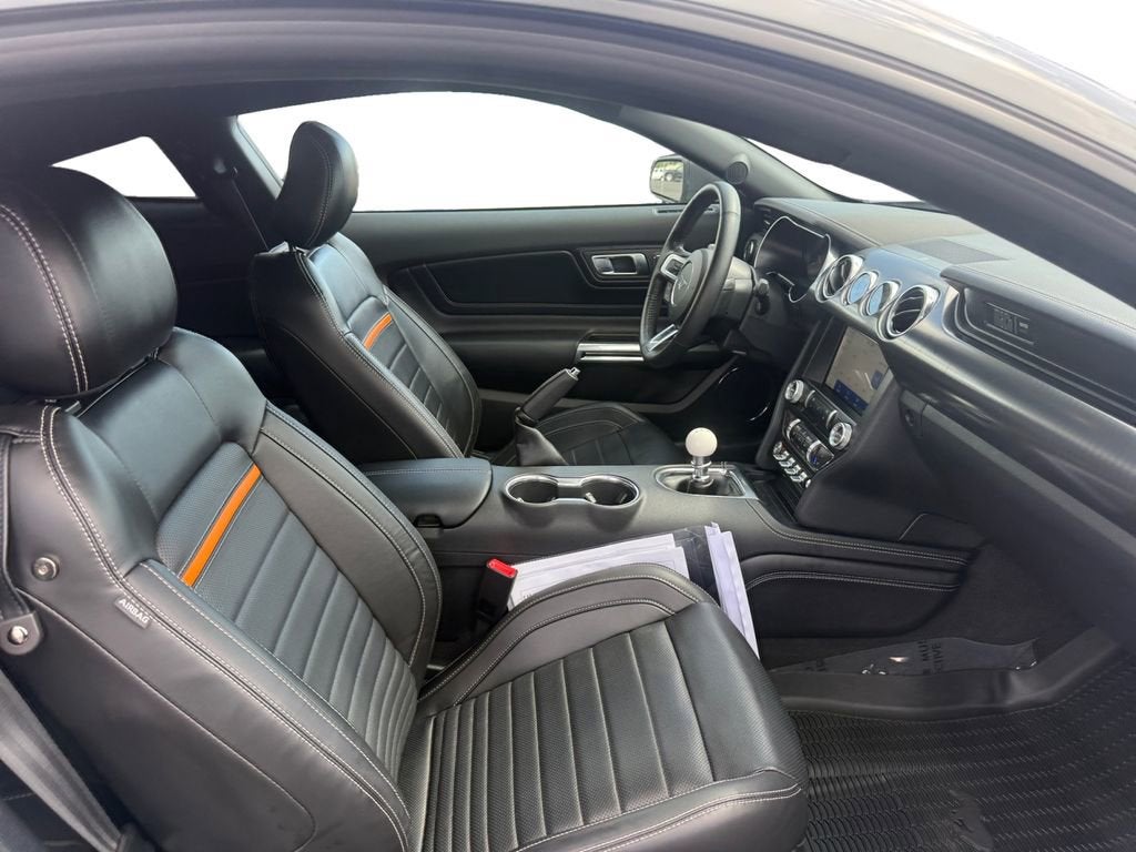 2022 Ford Mustang Mach 1