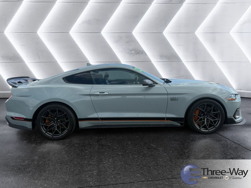 2022 Ford Mustang Mach 1