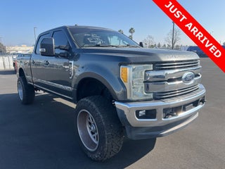 2017 Ford Super Duty F-250 SRW Lariat