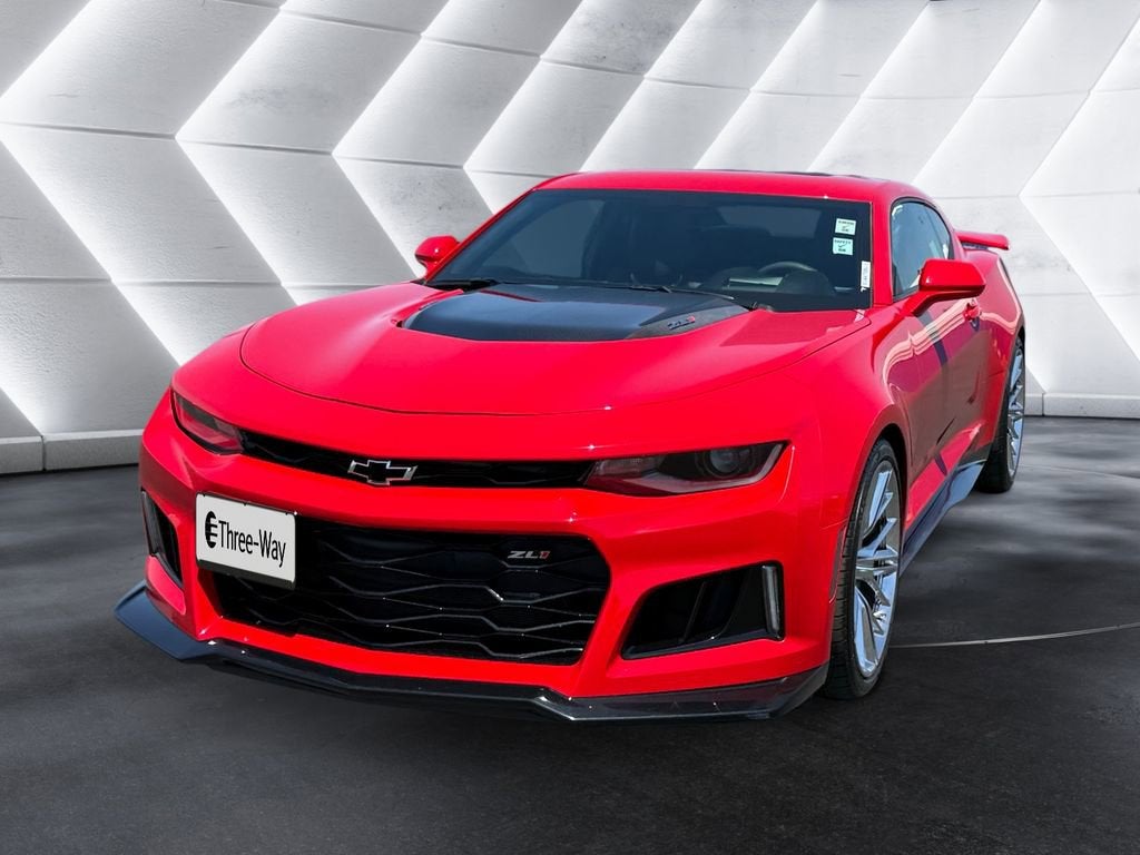 2018 Chevrolet Camaro ZL1's photo