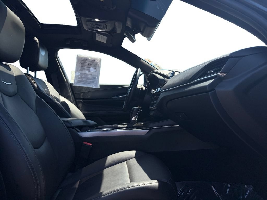 2023 Cadillac CT4 Premium Luxury