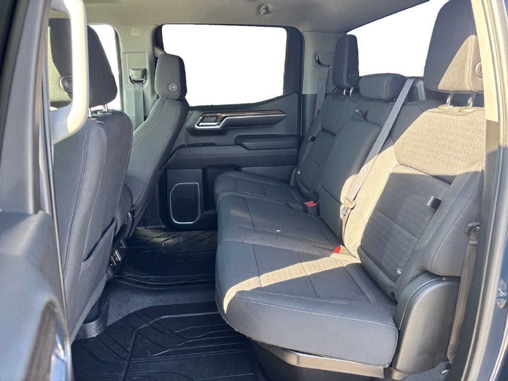 2023 Chevrolet Silverado 1500 RST - Photo 16