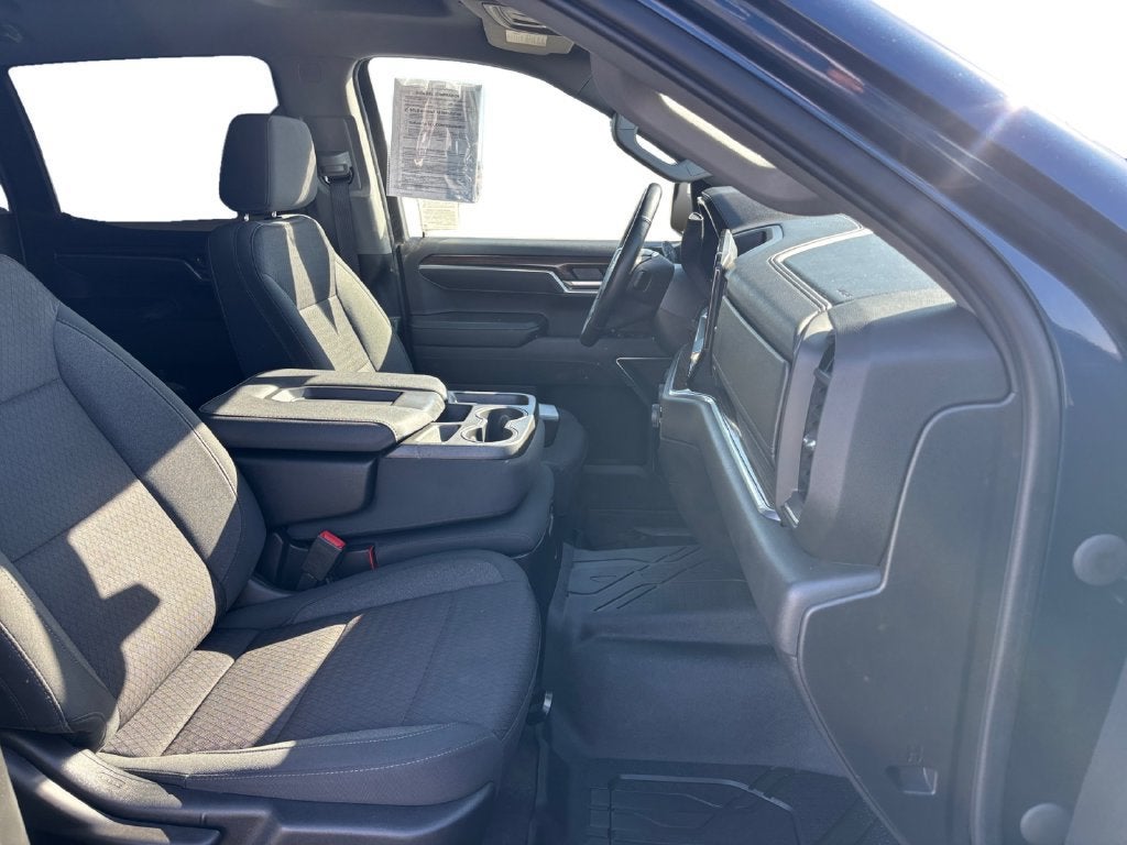 2023 Chevrolet Silverado 1500 RST - Photo 17