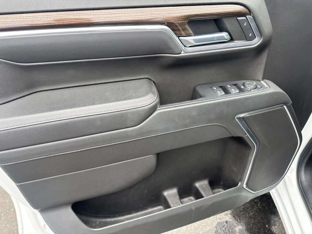 2022 Chevrolet Silverado 1500 LT (2FL)