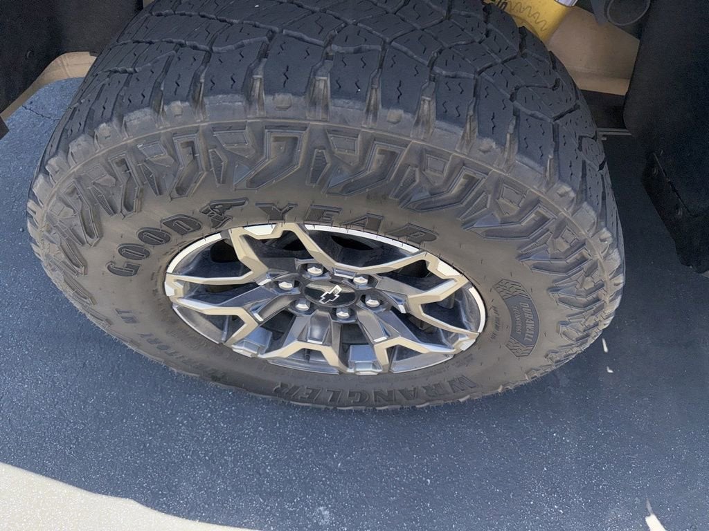 2025 Chevrolet Colorado ZR2
