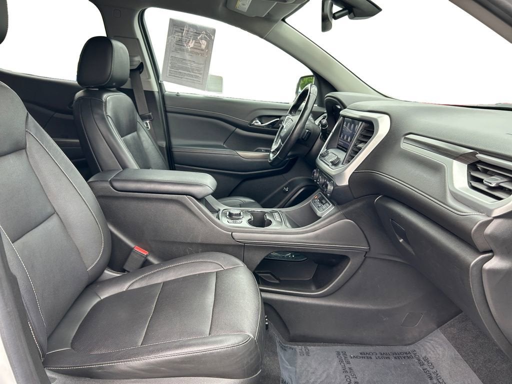 2020 GMC Acadia SLT