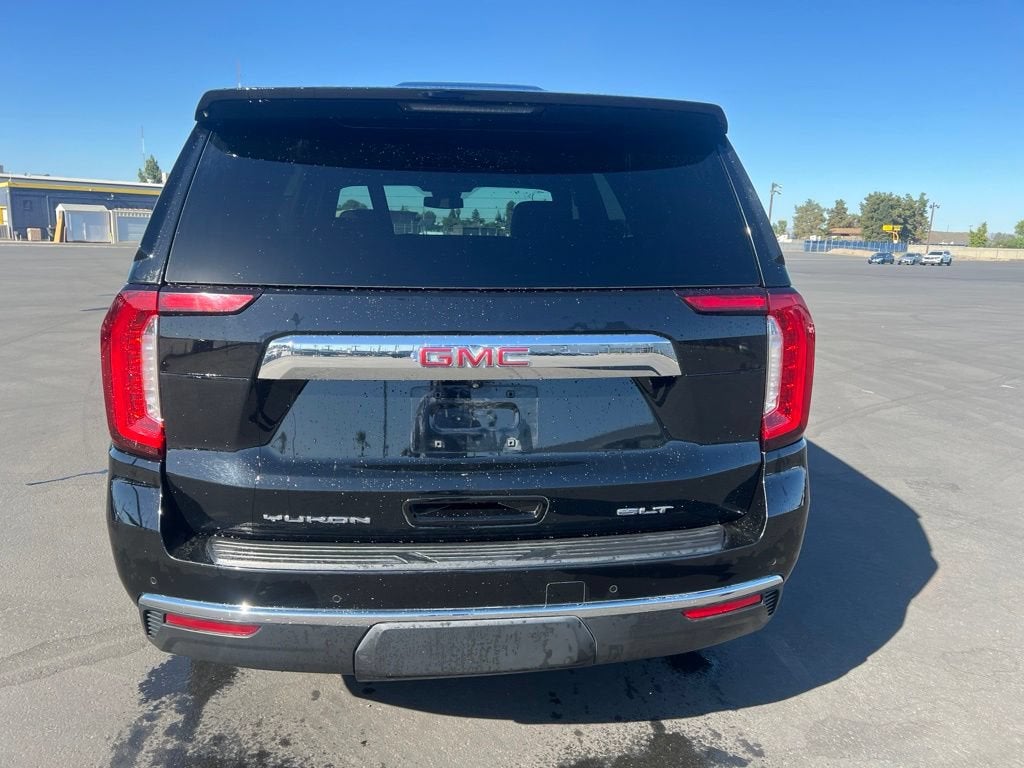 2024 GMC Yukon SLT