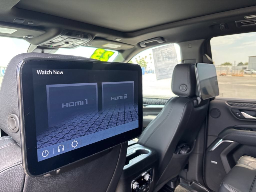 2023 GMC Yukon Denali - Photo 21