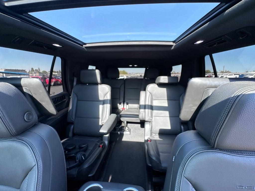 2023 GMC Yukon Denali - Photo 29