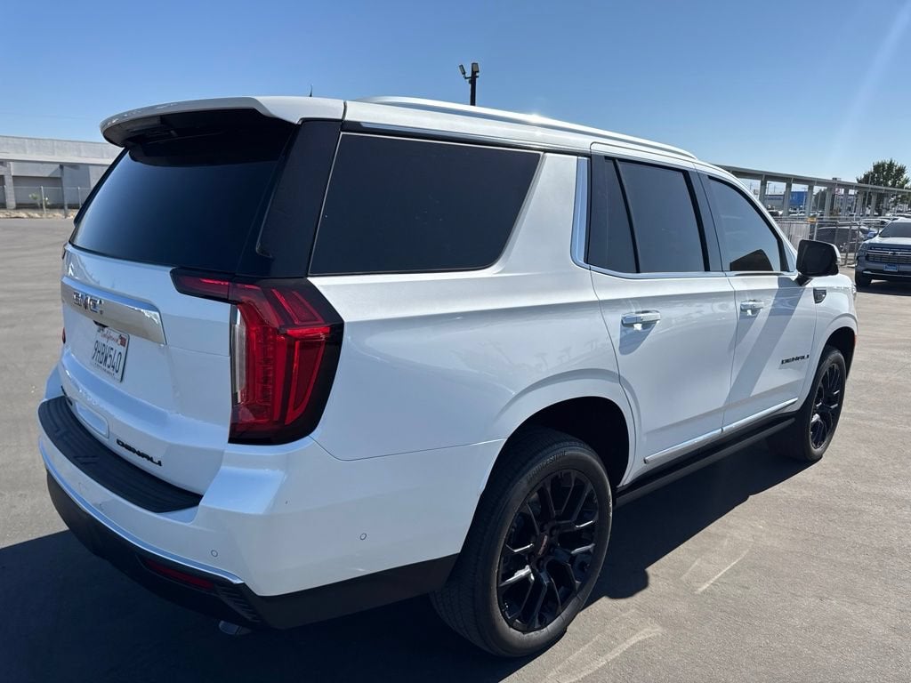 2023 GMC Yukon Denali - Photo 38