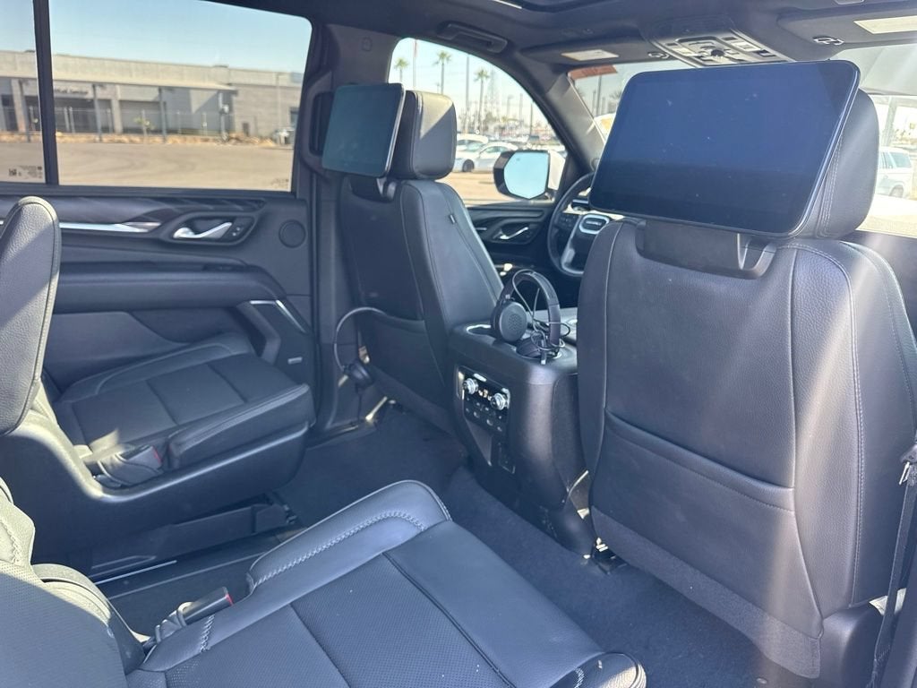 2023 GMC Yukon Denali - Photo 46