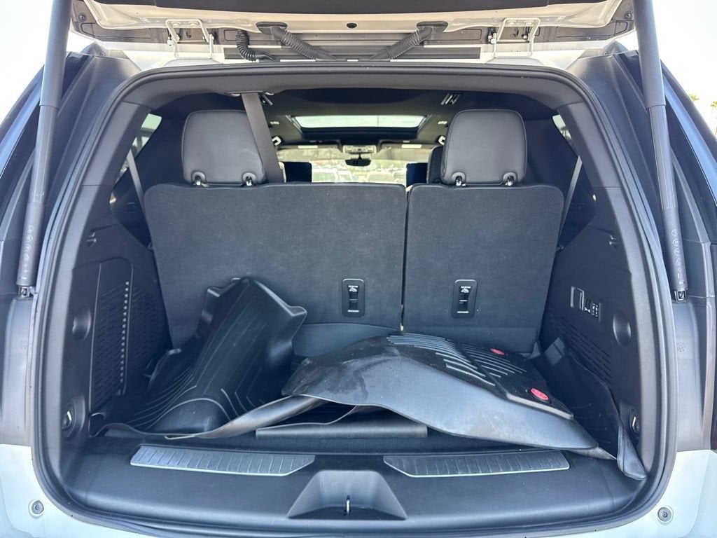 2023 GMC Yukon Denali - Photo 48