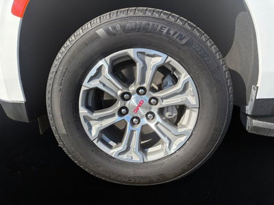 2024 GMC Yukon XL SLE