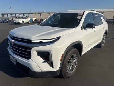 2024 Chevrolet Traverse LT