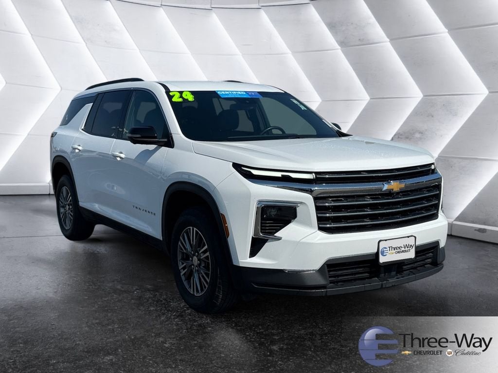 2024 Chevrolet Traverse LT