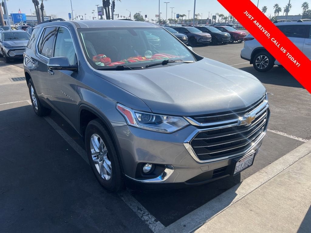 2020 Chevrolet Traverse LT Cloth