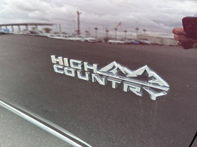 2022 Chevrolet Traverse High Country