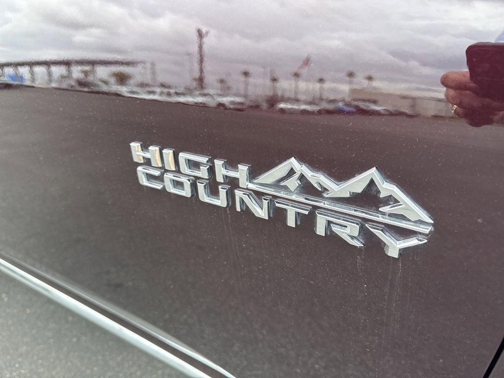 2022 Chevrolet Traverse High Country