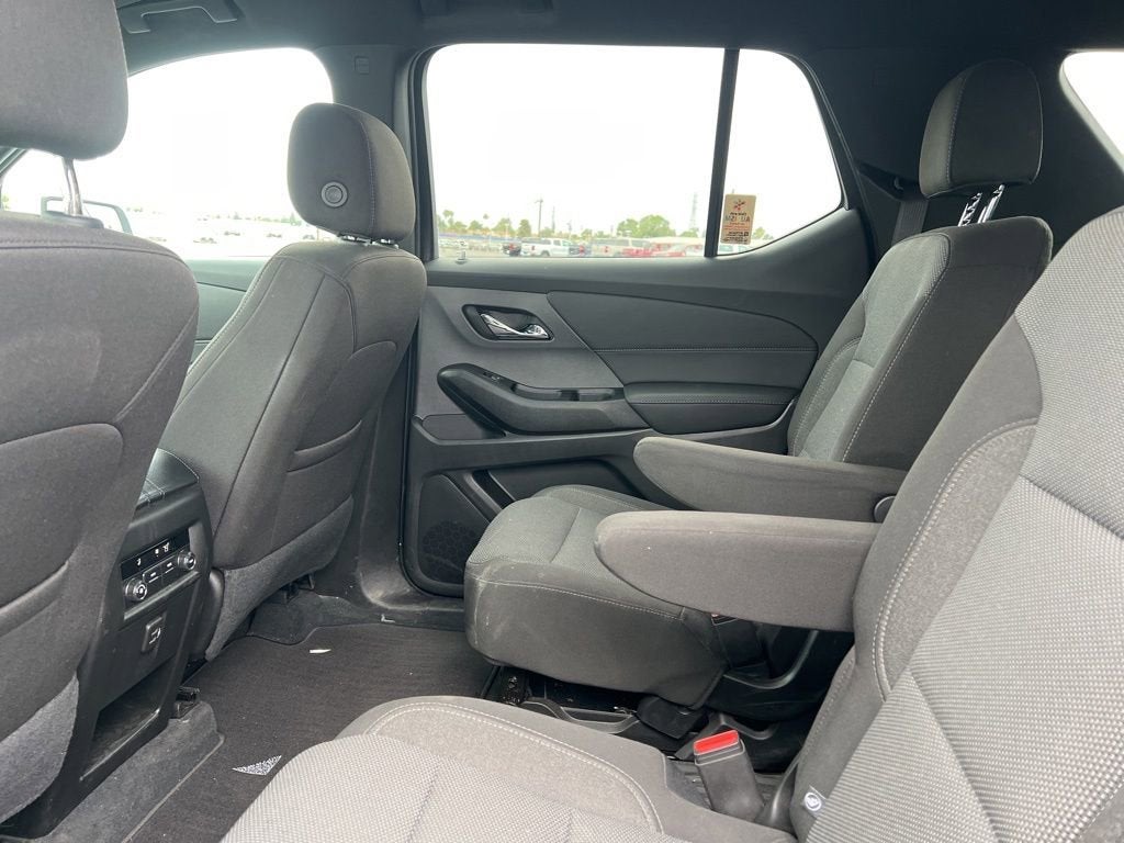 2024 Chevrolet Traverse Limited LT Cloth