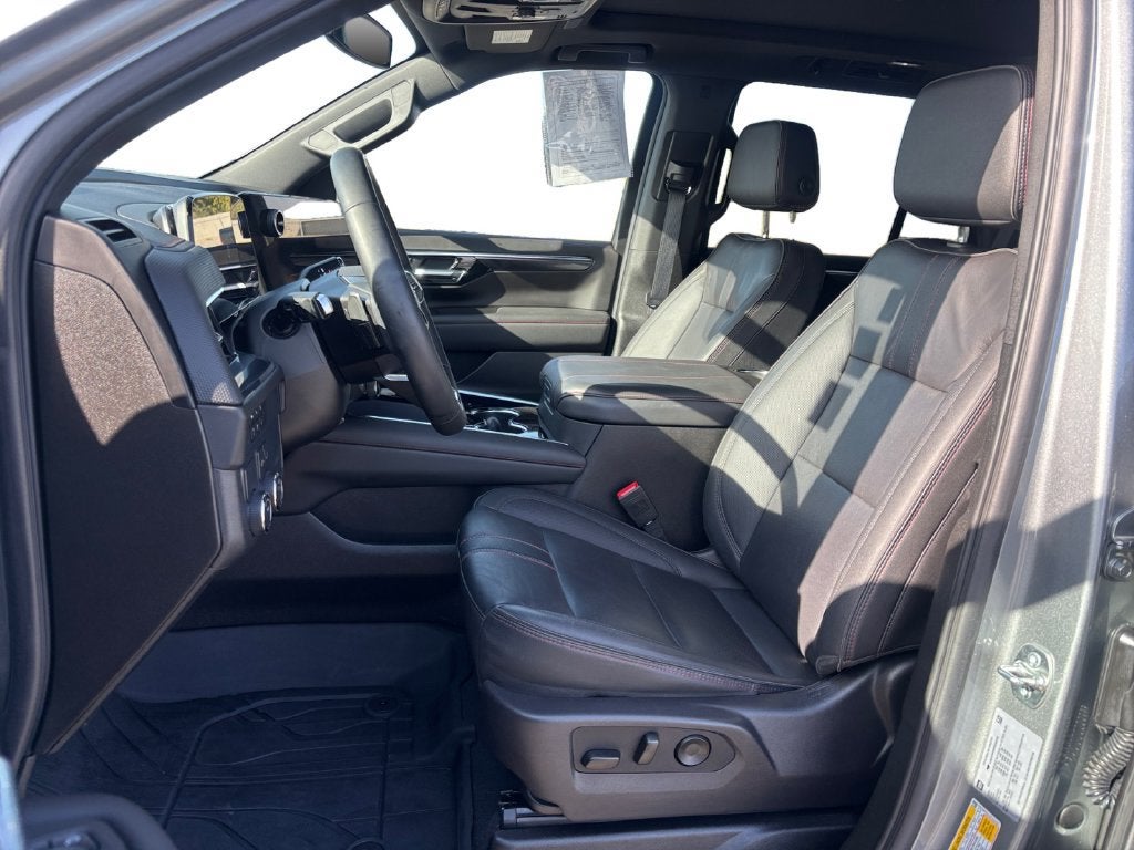 2025 Chevrolet Tahoe RST - Photo 10