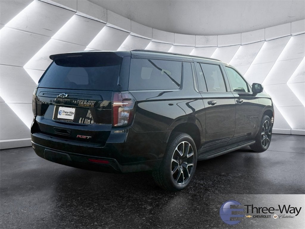 2024 Chevrolet Suburban RST