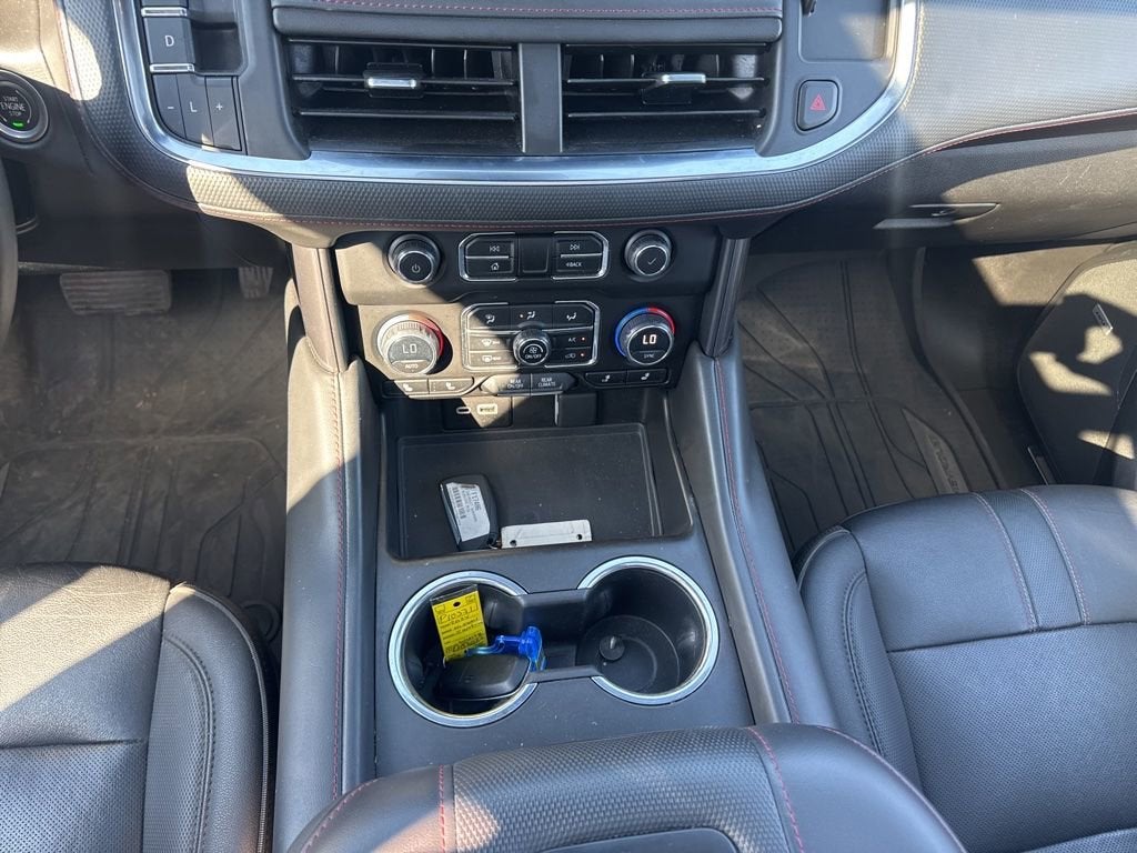 2023 Chevrolet Suburban RST