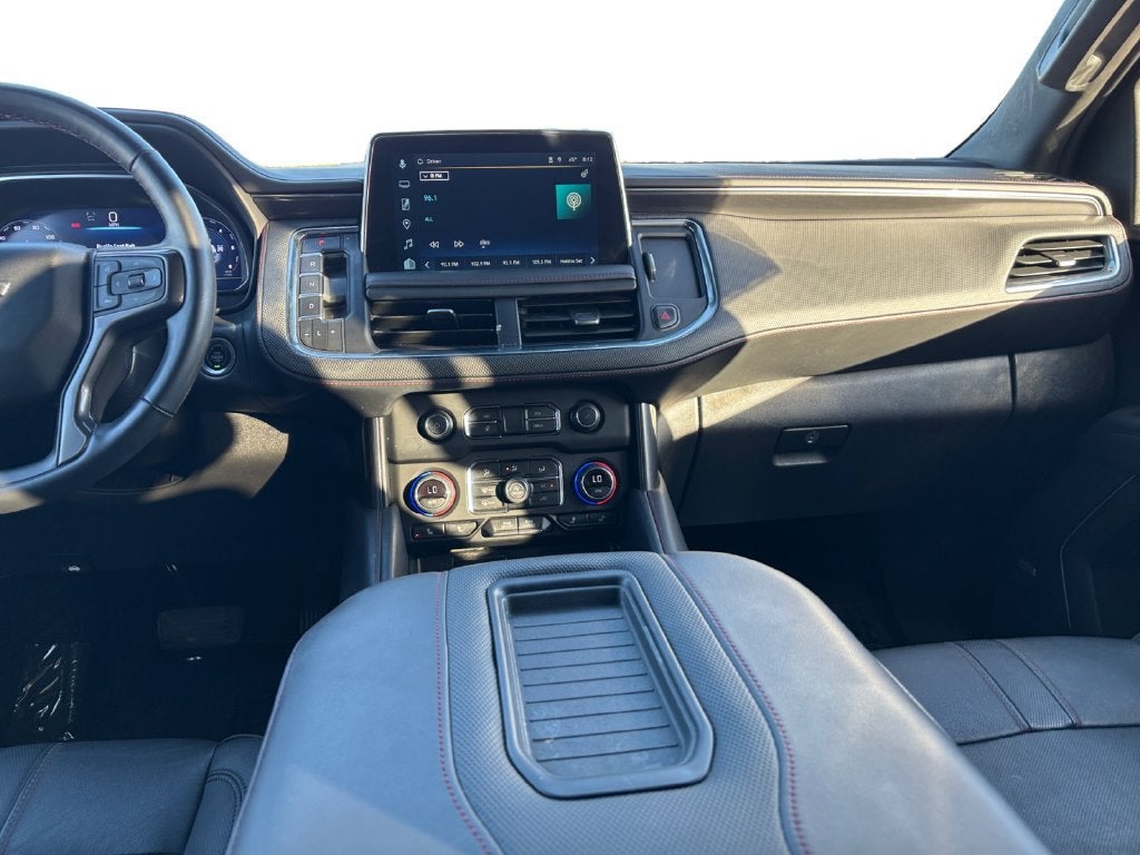 2023 Chevrolet Suburban RST - Photo 15