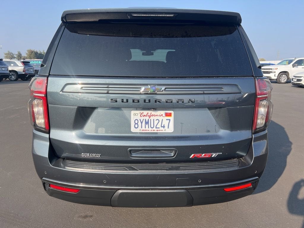 2021 Chevrolet Suburban RST