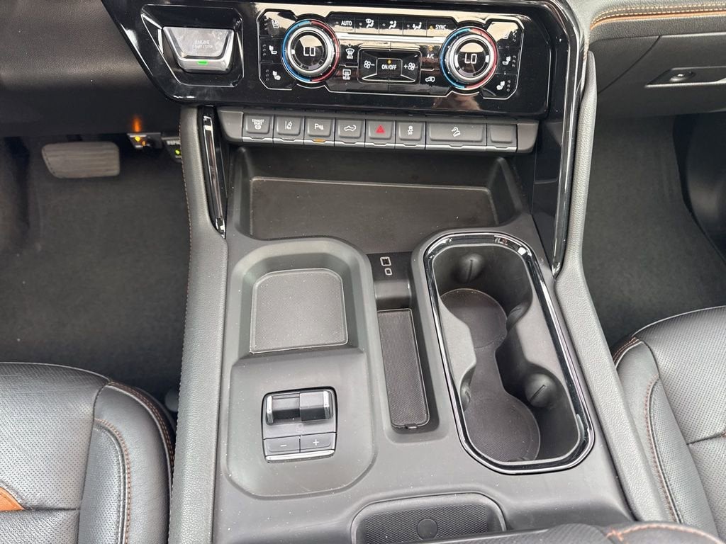 2025 GMC Sierra 2500 HD AT4