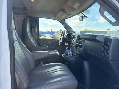 2023 GMC Savana Cargo 2500 Work Van