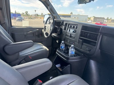 2023 GMC Savana Cargo 2500 Work Van