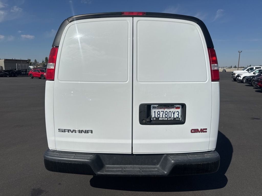 2023 GMC Savana Cargo 2500 Work Van