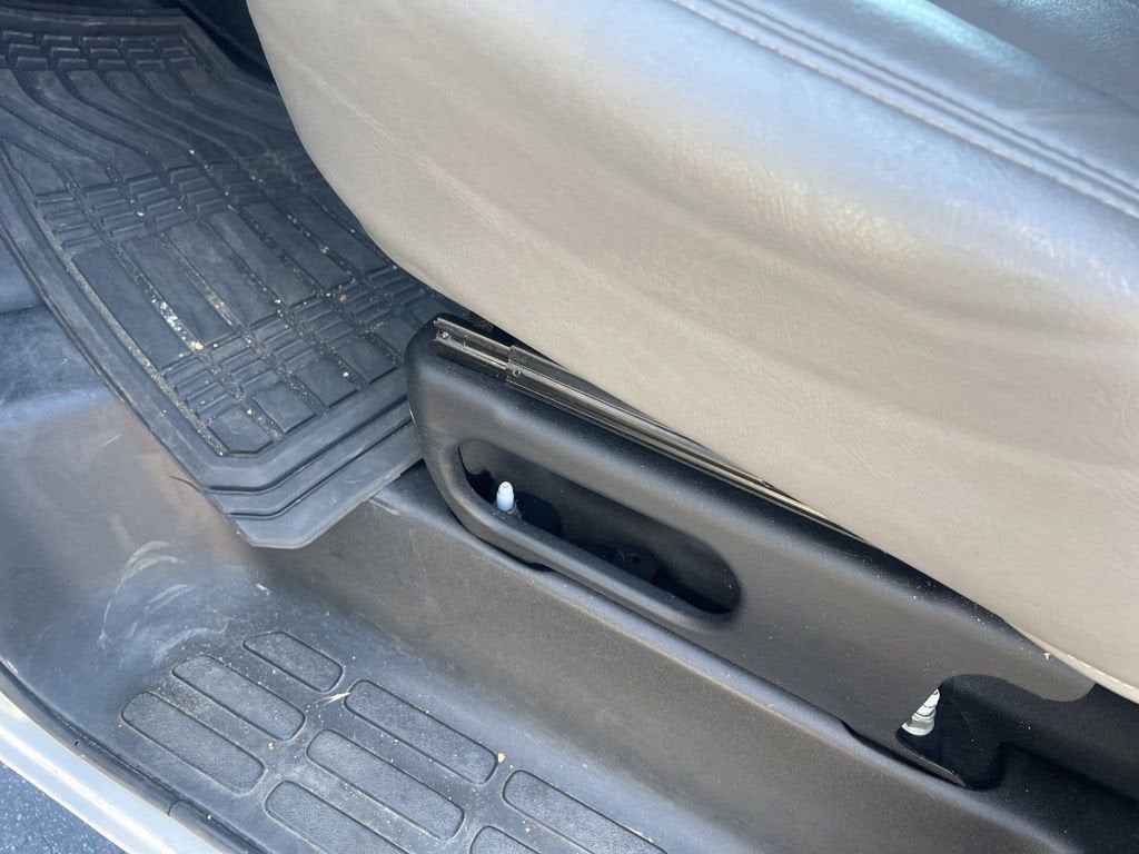 2023 GMC Savana Cargo 2500 Work Van