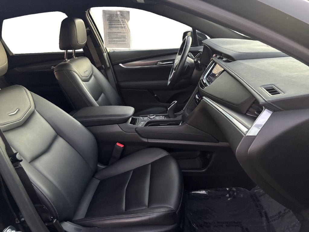 2024 Cadillac XT5 Luxury