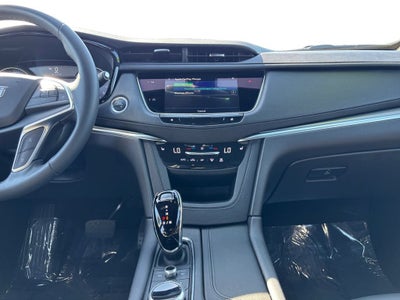 2024 Cadillac XT5 Luxury