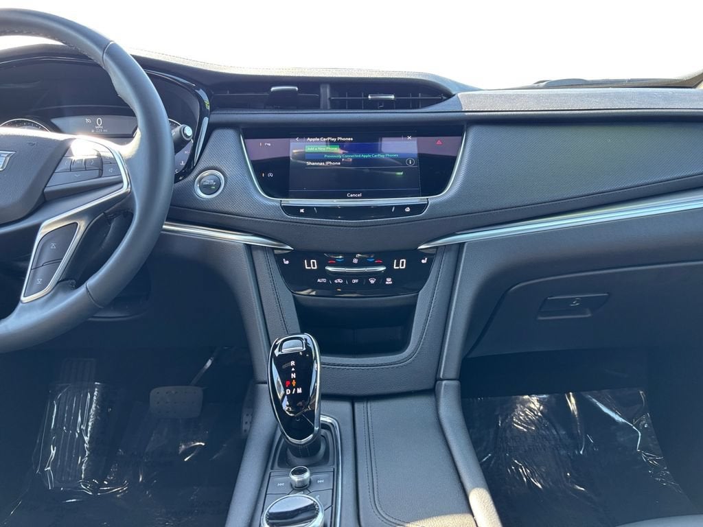 2024 Cadillac XT5 Luxury