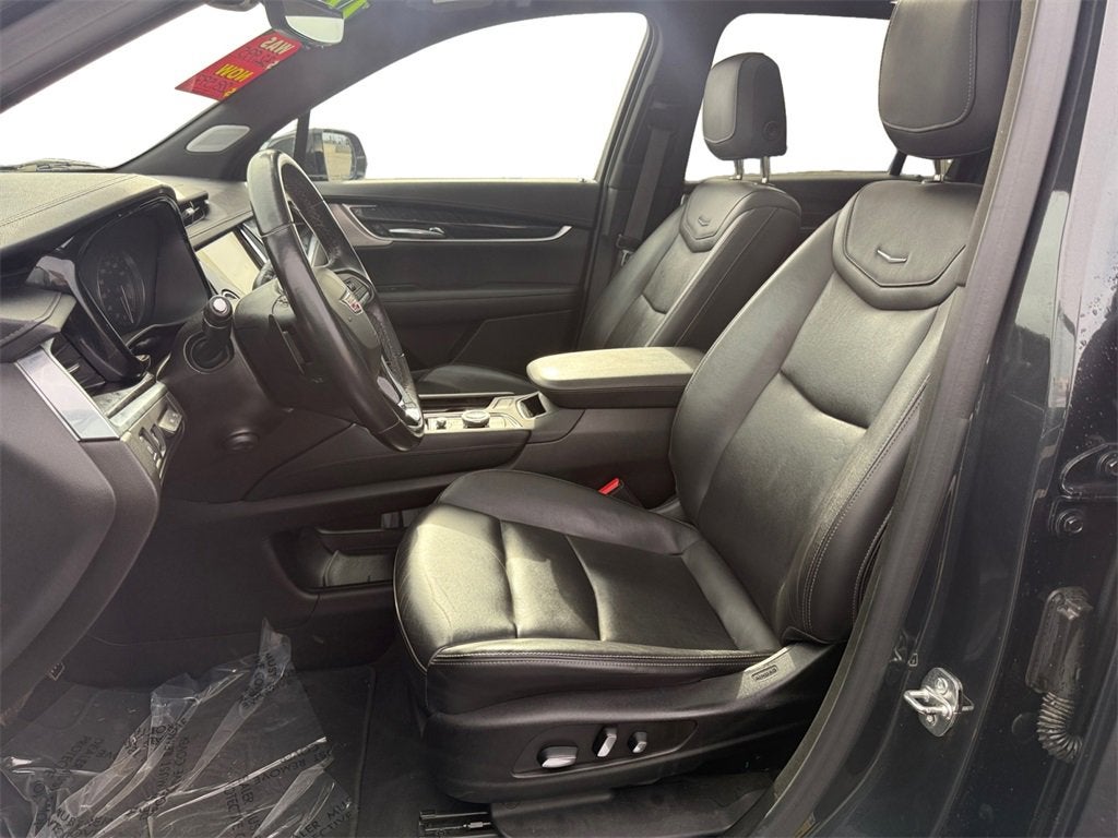 2022 Cadillac XT6 Premium Luxury