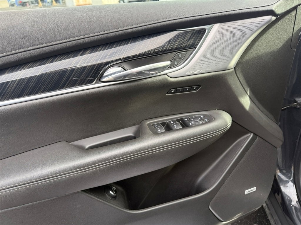 2022 Cadillac XT6 Premium Luxury